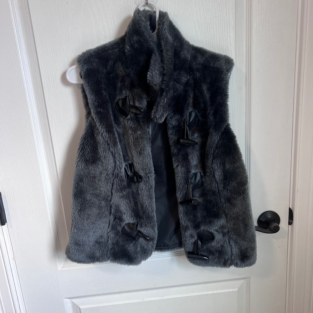 Charcoal Gray Faux Fur Toggle Vest Funnel Neck Sleeveless Jacket Gray Womens